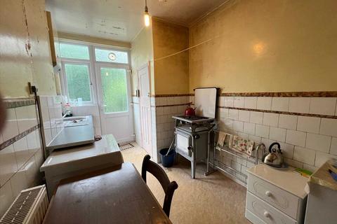 3 bedroom property for sale, Fairway Avenue, Kingsbury, NW9