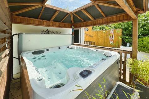128 Lewis Road, Neath, SA11 1DQ
