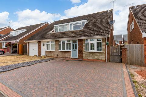 4 bedroom semi-detached house for sale, Belbroughton Road, Stourbridge DY8