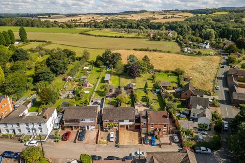 3 bedroom semi-detached house for sale, New Road, Kidderminster DY11