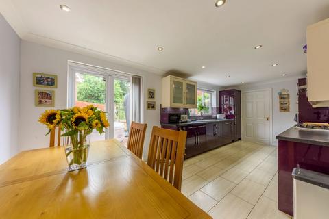 1 Ashbourne Ridge, Halesowen, B63 2BH