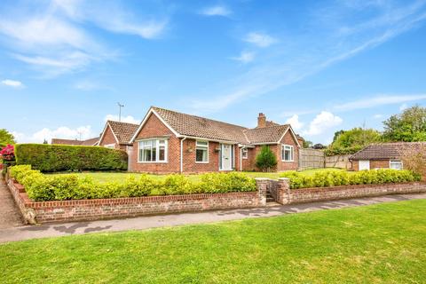 2 bedroom detached bungalow for sale, Arundel BN18