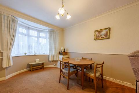 3 bedroom semi-detached house for sale, Birch Crescent, Oldbury B69