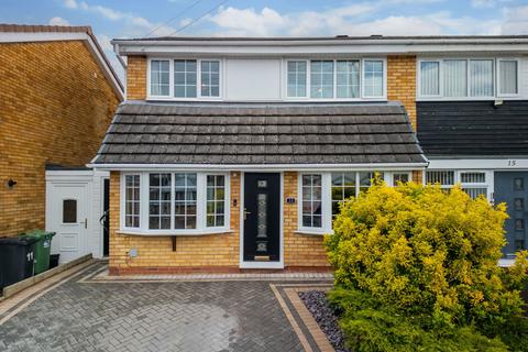13 Forth Way, Halesowen, B62 9PR