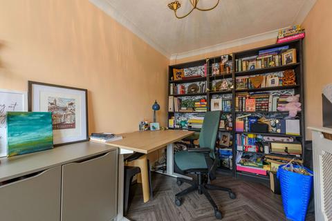 13 Forth Way, Halesowen, B62 9PR