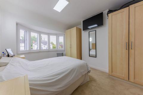 92 Barnford Crescent, Oldbury, B68 8PR