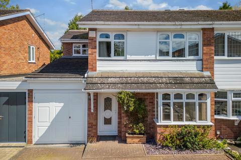 4 bedroom semi-detached house for sale, Orwell Close, Stourbridge DY8