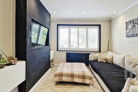 38 Aetheric Road, Braintree, CM7 2NE