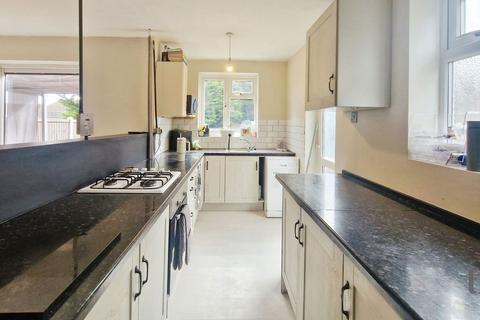 38 Aetheric Road, Braintree, CM7 2NE