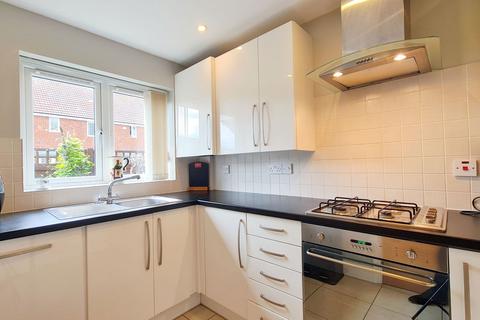 2 bedroom end of terrace house for sale, Hamilton Road, Dunmow CM6