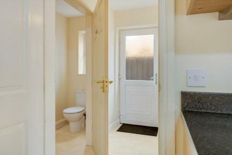 1a Windermere Road, Blackpool, FY4 2BX