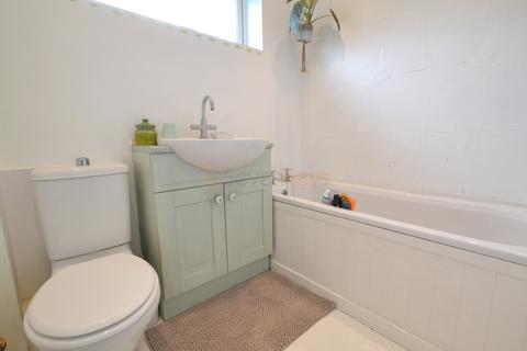 4 Briarsyde Close, Whickham, Gateshead, NE16 5UJ