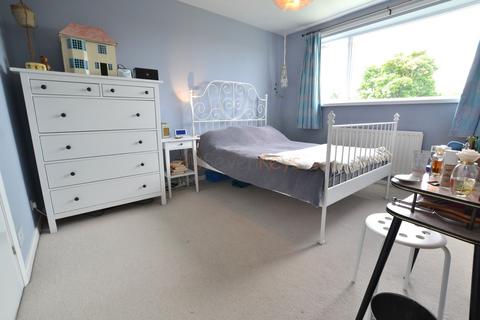 4 Briarsyde Close, Whickham, Gateshead, NE16 5UJ