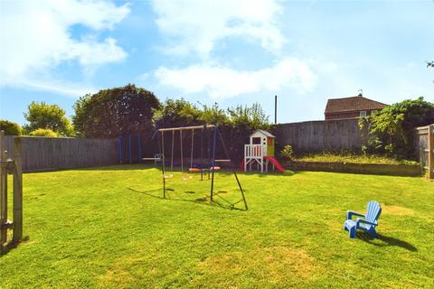 3 bedroom bungalow for sale, Chaucer Crescent, Newbury, Berkshire, RG14