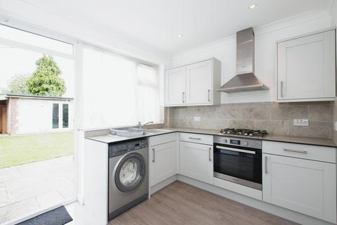 65 Edington Road, London, SE2 9JX