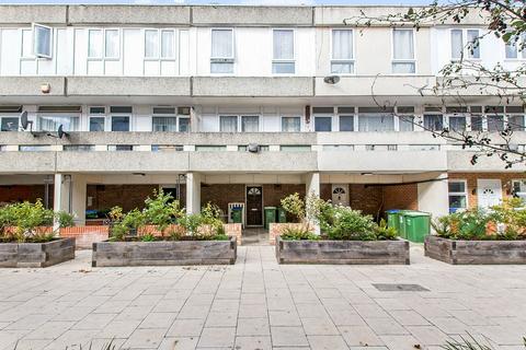 7 Redpoll Way, Erith, DA18 4BU