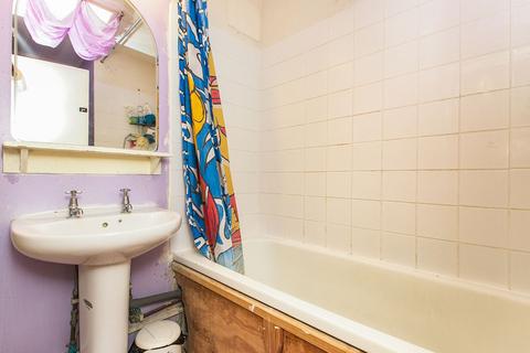 7 Redpoll Way, Erith, DA18 4BU