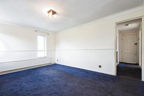 68 Glimpsing Green, Erith, DA18 4HD