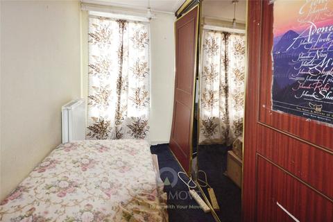 77 Mangold Way, Erith, DA18 4DA