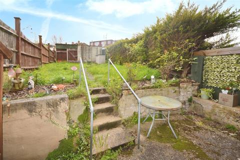 450 Abbey Road, Belvedere, DA17 5DL