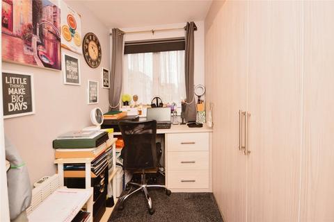 Flat 4, 7 Hermitage Close, London, SE2 9NL