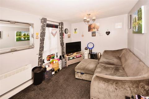 Flat 4, 7 Hermitage Close, London, SE2 9NL
