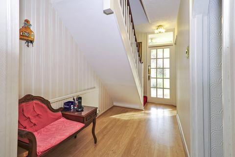22 Peterstone Road, London, SE2 9XY