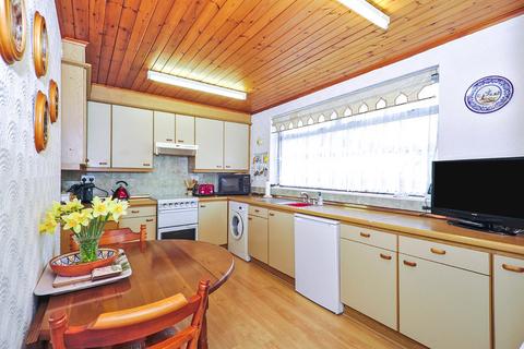 22 Peterstone Road, London, SE2 9XY