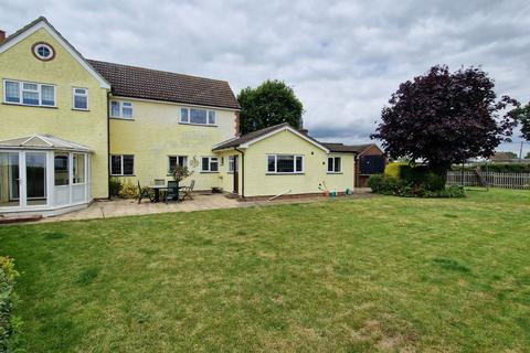 4 bedroom detached house for sale, High Cross Lane, Dunmow CM6