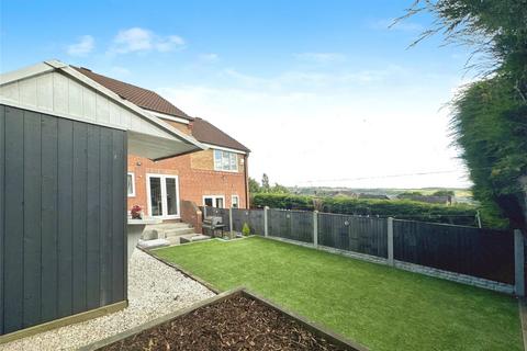 27 Croft Drive, Mapplewell, Barnsley, S75 6AN