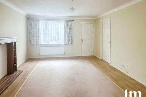 8 Apple Tree Close, Halstead, CO9 2TL
