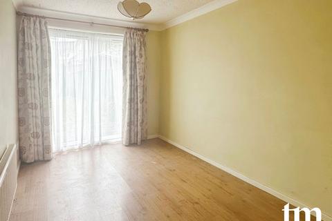 8 Apple Tree Close, Halstead, CO9 2TL