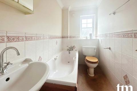 8 Apple Tree Close, Halstead, CO9 2TL