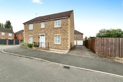 4 bedroom detached house for sale, Hatters Court, Warwickshire CV12