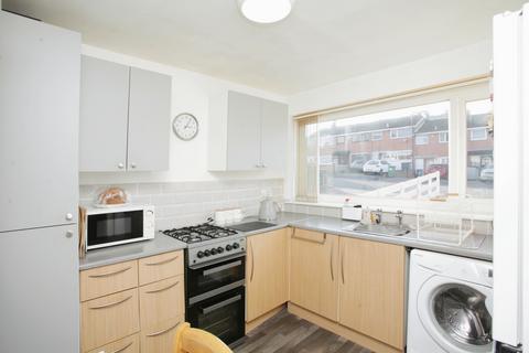 3 bedroom terraced house for sale, Kings Gardens, Warwickshire CV12