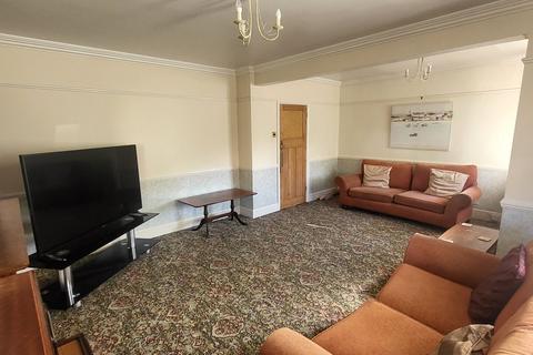 6 Sheldon Road, Bexleyheath, DA7 4PB