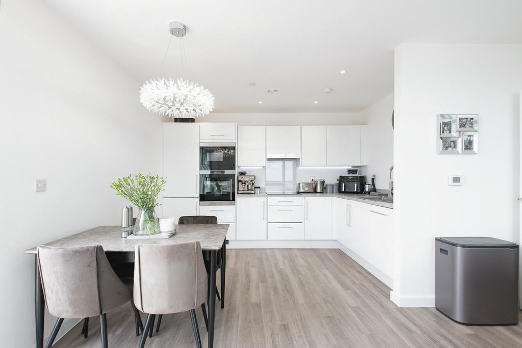 Dining / Kitchen