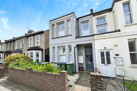 2 bedroom maisonette for sale, Mayplace Road West, Bexleyheath DA7