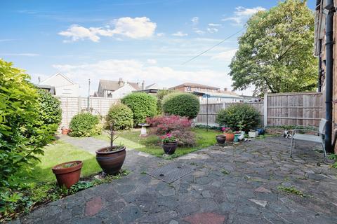 42 Dorothy Evans Close, Bexleyheath, DA7 6AJ