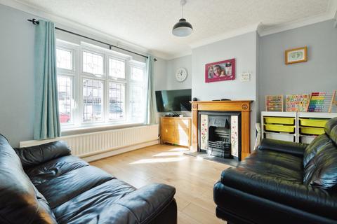38 Cranbrook Road, Bexleyheath, DA7 5EY