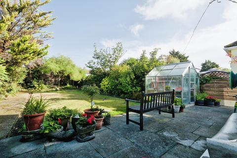 7 Heath Avenue, Bexleyheath, DA7 5RT