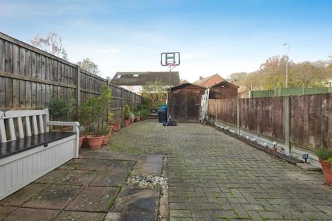 9 Woodside Road, Bexleyheath, DA7 6LB