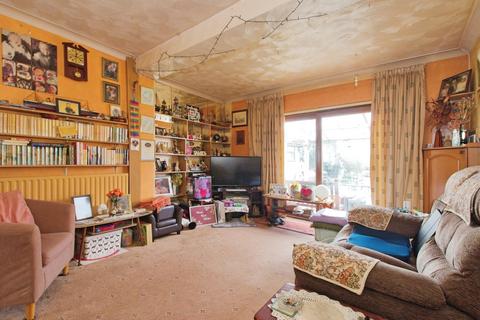 34 Eynsford Crescent, Bexley, DA5 3JF