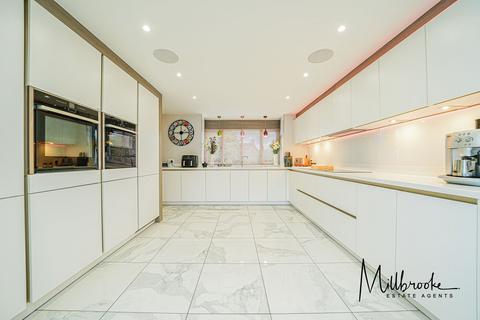 3 Hindburn Drive, Worsley, Manchester, M28 1XY