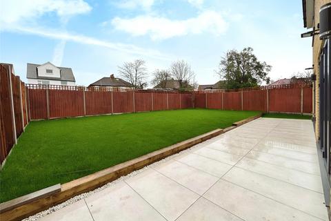 4 Fairway, Bexleyheath, DA6 8LU