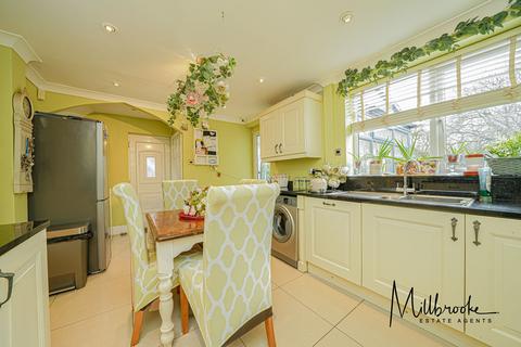 44 Ash Grove, Worsley, Manchester, M28 7FH