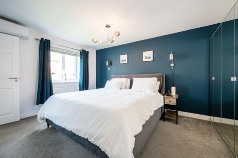 24 Garrett Meadow, Tyldesley, Manchester, M29 8SD