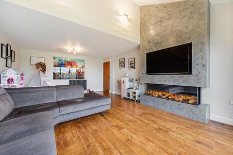 The Hayloft Lower New Row, Worsley, Manchester, M28 1BJ
