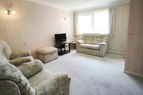 1 bedroom flat for sale, East Street, Bexleyheath DA7