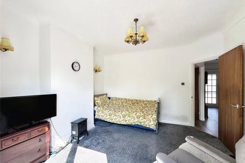 1 Oakhurst Avenue, Bexleyheath, DA7 5JL